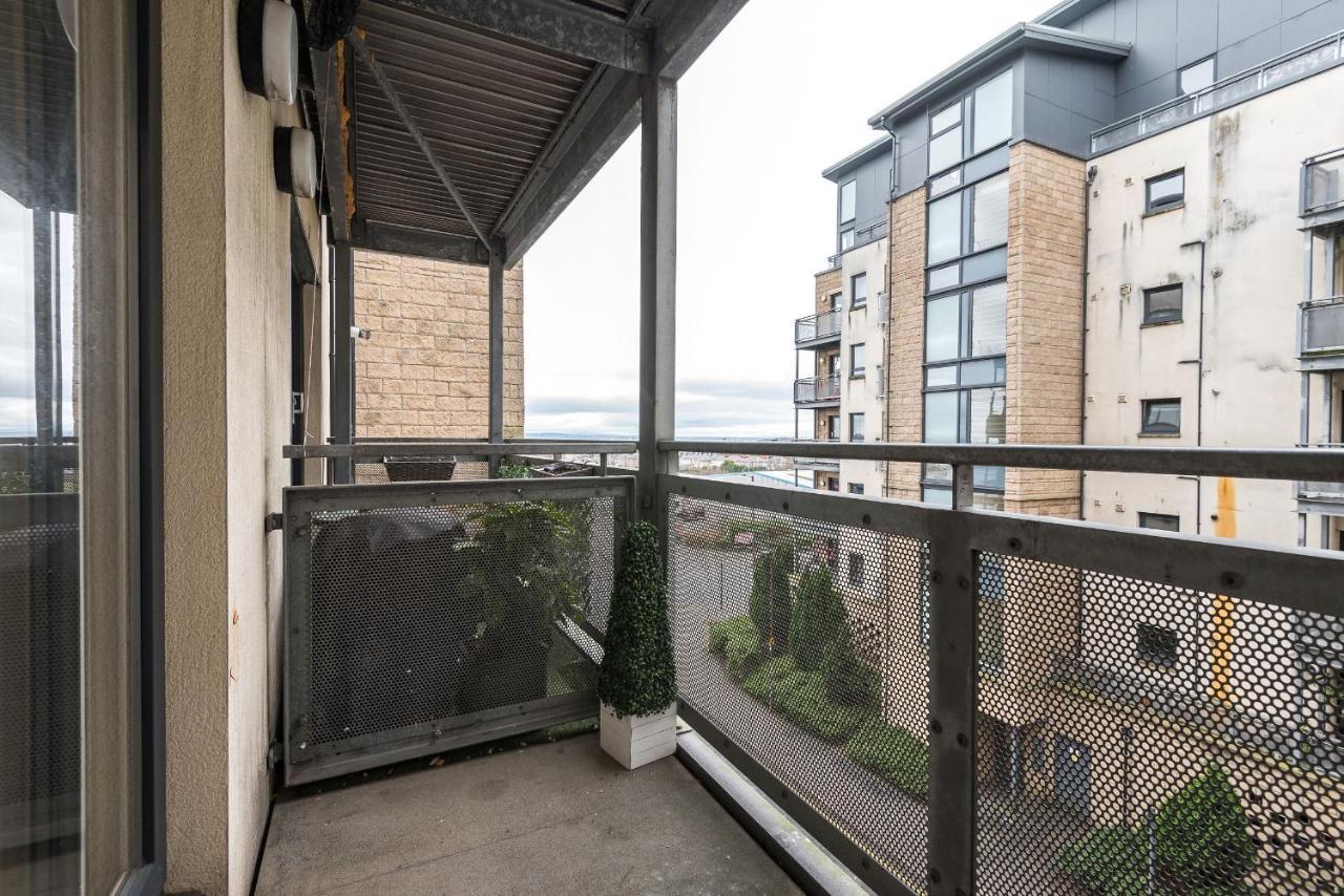 Appartement Elegant 2 Bedroom Centre - Free Parking - Private Balcony *