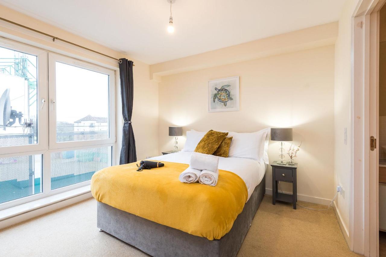 Appartement Elegant 2 Bedroom Centre - Free Parking - Private Balcony *